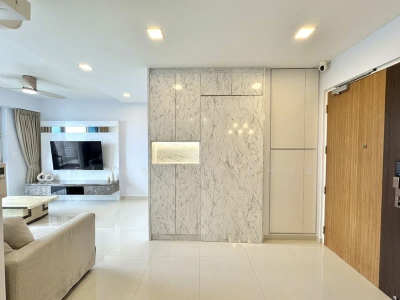 322D Sumang Walk, 322D Sumang Walk, 3 Bedrooms, 1,033 sqft, HDB Flat For Sale, by Elizabeth Chua, 500187712 - Living Room - PropertyGuru.com.sg