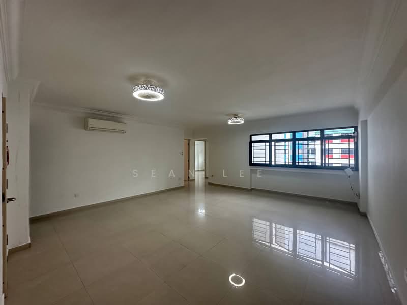 686D Choa Chu Kang Crescent, 686D Choa Chu Kang Crescent, 3 Bedrooms, 1,184 sqft, HDB Flat For Sale, by Sean Lee, 500187716 - Living Room - PropertyGuru.com.sg