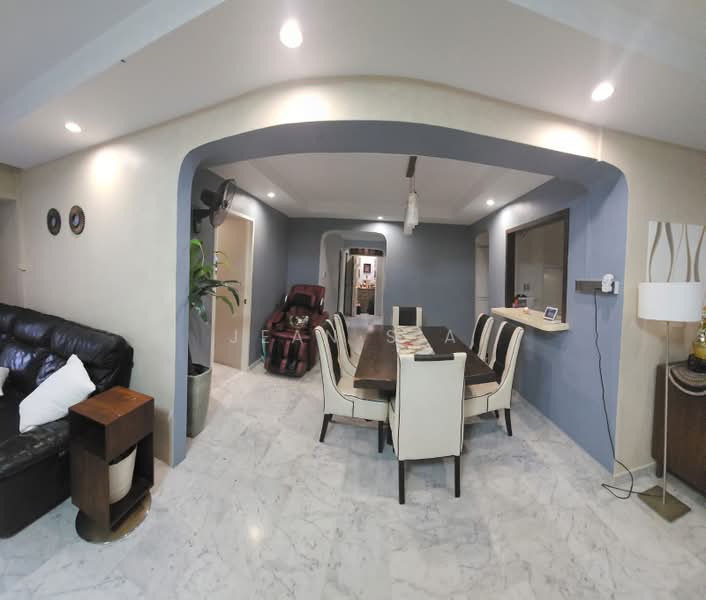 559 Hougang Street 51, 559 Hougang Street 51, 4 Bedrooms, 1,539 sqft, HDB Flat For Sale, by Jean Sia, 500187728 - Living Room - PropertyGuru.com.sg