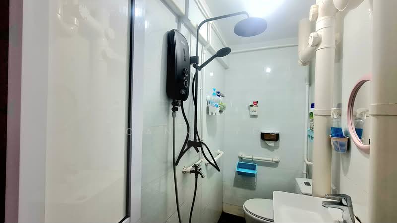 70 Circuit Road, 70 Circuit Road, Room Rental, 603 sqft, HDB Flat For Rent, by Joanne Yeo, 500187731 - Bathroom - PropertyGuru.com.sg