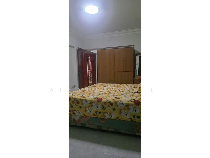114 Yishun Ring Road, 114 Yishun Ring Road, 3 Bedrooms, 1,119 sqft, HDB Flat For Sale, by Aizah Ismail, 500187733 - Bedroom - PropertyGuru.com.sg