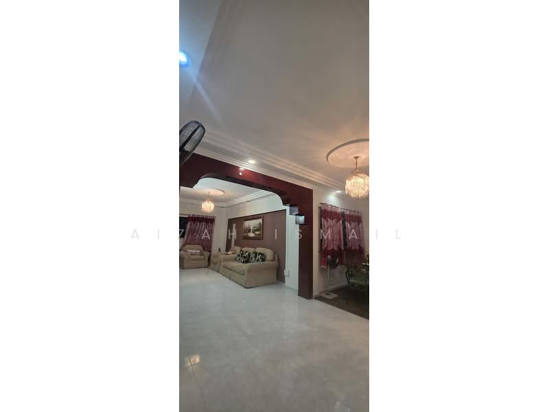 114 Yishun Ring Road, 114 Yishun Ring Road, 3 Bedrooms, 1,119 sqft, HDB Flat For Sale, by Aizah Ismail, 500187733 - Living Room - PropertyGuru.com.sg