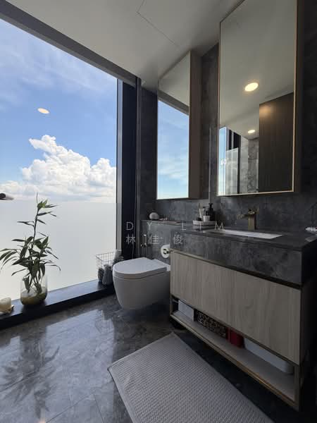 Meyer Mansion, 79 Meyer Road, 3 Bedrooms, 1,399 sqft, Condominium For Sale, by Andy Lim 林佳俊, 500187735 - Bathroom - PropertyGuru.com.sg