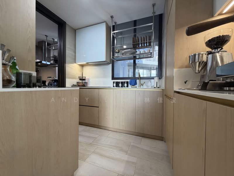 Meyer Mansion, 79 Meyer Road, 3 Bedrooms, 1,399 sqft, Condominium For Sale, by Andy Lim 林佳俊, 500187735 - Kitchen - PropertyGuru.com.sg