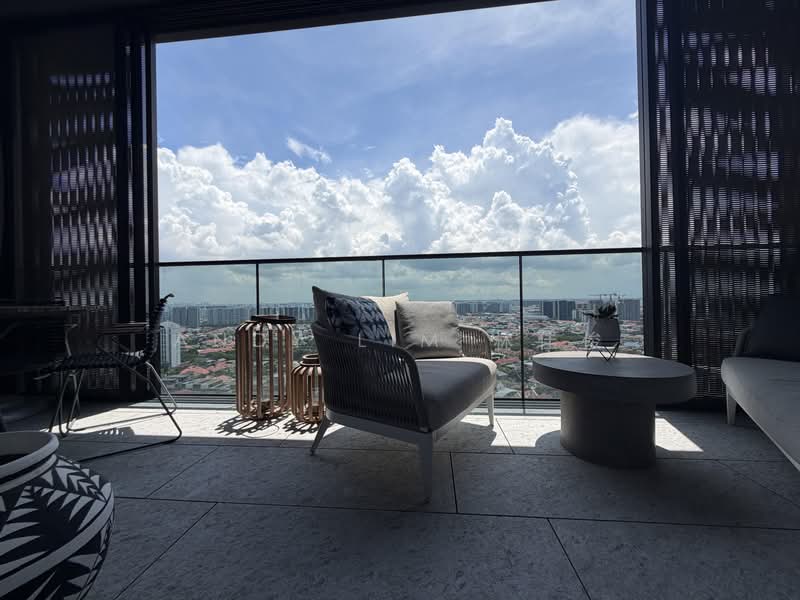 Meyer Mansion, 79 Meyer Road, 3 Bedrooms, 1,399 sqft, Condominium For Sale, by Andy Lim 林佳俊, 500187735 - Balcony - PropertyGuru.com.sg