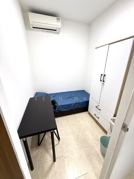 The Mayfair, 7 Jurong East Street 32, Room Rental, 80 sqft, Condominium For Rent, by Sean Ong, 500187737 - Bedroom - PropertyGuru.com.sg