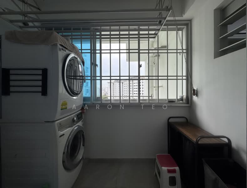 210C Compassvale Lane, 210C Compassvale Lane, 3 Bedrooms, 1,044 sqft, HDB Flat For Rent, by Aaron Teo, 500187738 - Yard area - PropertyGuru.com.sg