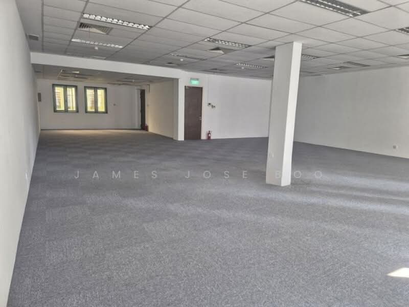 Cheap shop facing road | Near Kallang MRT, , 1,900 sqft, Shop / Shophouse For Rent, by James Jose Boo, 500187744 - CommercialGuru.com.sg
