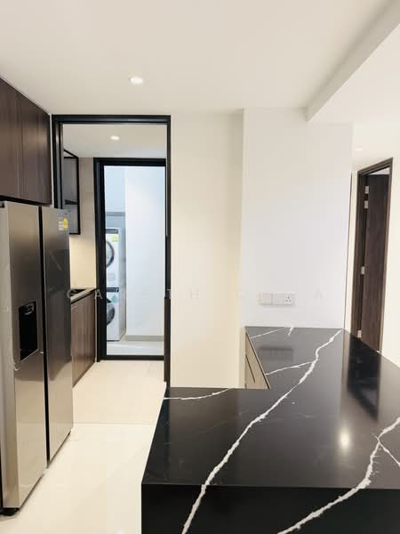 Jervois Mansion, 14 Jervois Close, 4 Bedrooms, 1,303 sqft, Condominium For Rent, by Gareth Chua, 500187756 - Dry Kitchen - PropertyGuru.com.sg