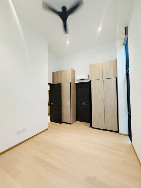 Jervois Mansion, 14 Jervois Close, 4 Bedrooms, 1,303 sqft, Condominium For Rent, by Gareth Chua, 500187756 - Master Bedroom - PropertyGuru.com.sg