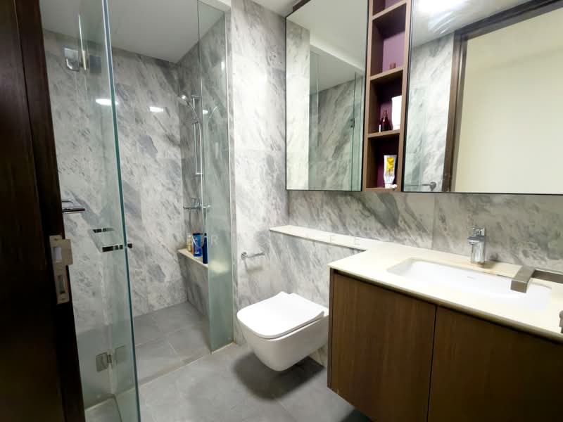 The Watergardens at Canberra, 37 Canberra Drive, 4 Bedrooms, 1,302 sqft, Condominium For Sale, by Eric Lee, 500187762 - Bathroom - PropertyGuru.com.sg