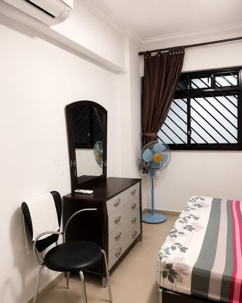 332 Jurong East Avenue 1, 332 Jurong East Avenue 1, Room Rental, 120 sqft, HDB Flat For Rent, by Chan Yong Jie (Bob), 500187765 - Bedroom - PropertyGuru.com.sg