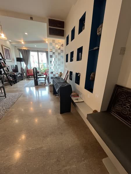 Sunshine Plaza, 10 Prinsep Link, 3 Bedrooms, 1,130 sqft, Apartment For Sale, by Mona Chen, 500187766 - Living Room - PropertyGuru.com.sg