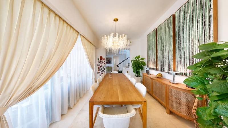 The Tessarina, 20 Wilby Road, 4 Bedrooms, 3,671 sqft, Condominium For Sale, by Jereme Pung, 500187770 - Dining Room - PropertyGuru.com.sg