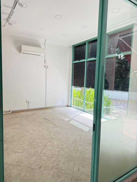 23 Hazel Park Terrace, Hazel Park Terrace, 205 sqft, Shop / Shophouse For Rent, by Joanne Law, 500187771 - Interior - CommercialGuru.com.sg