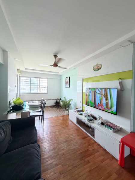 508 West Coast Drive, 508 West Coast Drive, 2 Bedrooms, 884 sqft, HDB Flat For Sale, by Natalie Lim, 500187774 - Living Room - PropertyGuru.com.sg