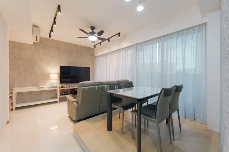 The Vales, 81 Anchorvale Crescent, 3 Bedrooms, 904 sqft, Condominium For Sale, by Lester See, 500187778 - Living Room - PropertyGuru.com.sg