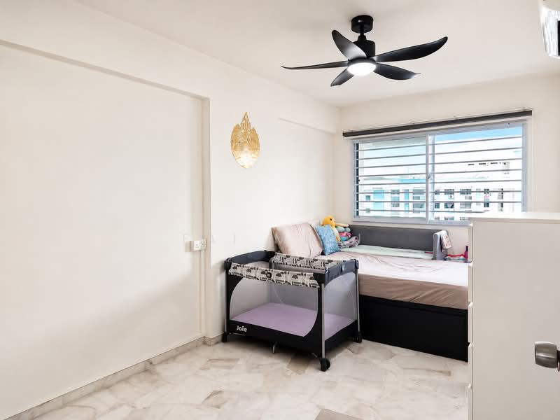 733 Tampines Street 71, 733 Tampines Street 71, 3 Bedrooms, 1,109 sqft, HDB Flat For Sale, by Fai Muni, 500187782 - Bedroom - PropertyGuru.com.sg