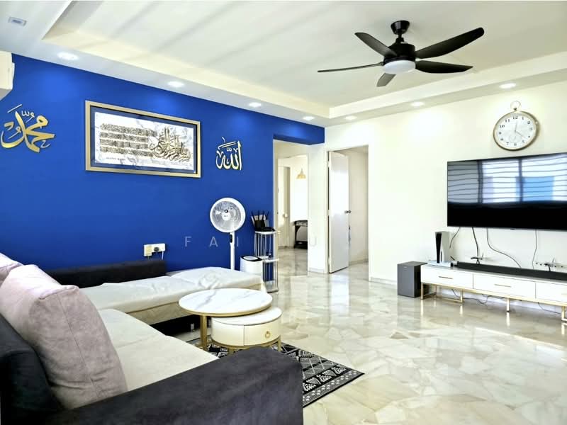 733 Tampines Street 71, 733 Tampines Street 71, 3 Bedrooms, 1,109 sqft, HDB Flat For Sale, by Fai Muni, 500187782 - Living Room - PropertyGuru.com.sg