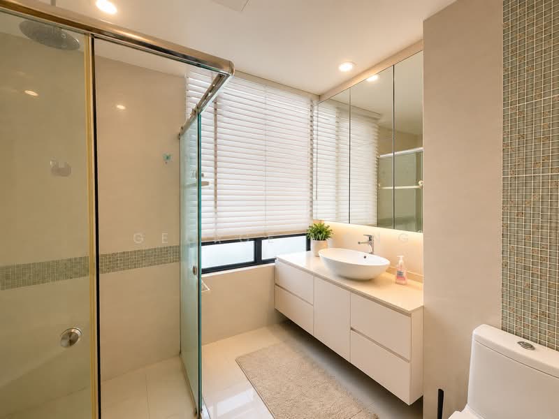 The Sterling, 1001 Bukit Timah Road, 3 Bedrooms, 1,302 sqft, Condominium For Sale, by George Wong, 500187785 - Bathroom - PropertyGuru.com.sg