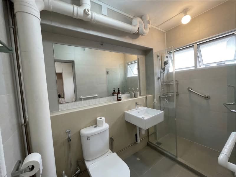 419 Choa Chu Kang Avenue 4, 419 Choa Chu Kang Avenue 4, 4 Bedrooms, 1,539 sqft, HDB Flat For Sale, by William Tan, 500187787 - Bathroom - PropertyGuru.com.sg