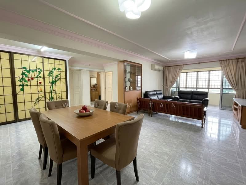 419 Choa Chu Kang Avenue 4, 419 Choa Chu Kang Avenue 4, 4 Bedrooms, 1,539 sqft, HDB Flat For Sale, by William Tan, 500187787 - Living Room - PropertyGuru.com.sg