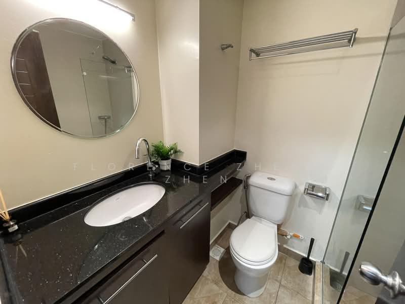 International Plaza, 10 Anson Road, Room Rental, 150 sqft, Apartment For Rent, by Florence Zheng Zhen, 500187795 - Bathroom - PropertyGuru.com.sg