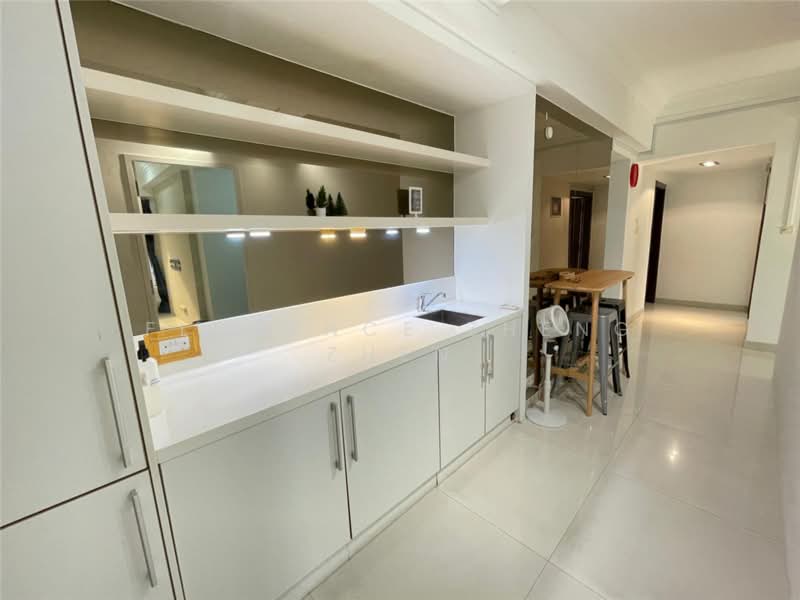 International Plaza, 10 Anson Road, Room Rental, 150 sqft, Apartment For Rent, by Florence Zheng Zhen, 500187795 - Interior - PropertyGuru.com.sg