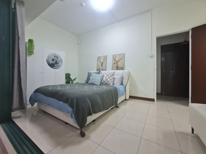 D'Manor, 171 Tanah Merah Kechil Avenue, 6 Bedrooms, 2,724 sqft, Cluster House For Sale, by Jeffrey Zeus, 500187804 - Bedroom - PropertyGuru.com.sg