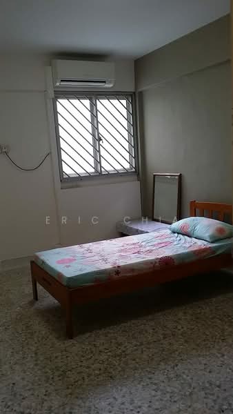 602 Clementi West Street 1, 602 Clementi West Street 1, 2 Bedrooms, 720 sqft, HDB Flat For Rent, by Eric Chia, 500187808 - Bedroom - PropertyGuru.com.sg