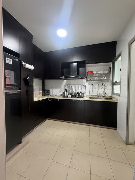 271B Sengkang Central, 271B Sengkang Central, 3 Bedrooms, 1,001 sqft, HDB Flat For Sale, by Roy Tan, 500187812 - Kitchen - PropertyGuru.com.sg