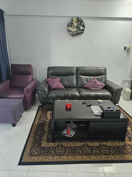 50 Teban Gardens Road, 50 Teban Gardens Road, 3 Bedrooms, 1,017 sqft, HDB Flat For Sale, by Jacqueline Leng, 500187815 - Living Room - PropertyGuru.com.sg