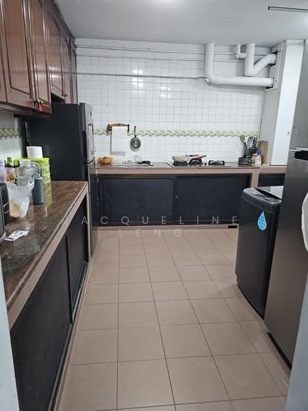 50 Teban Gardens Road, 50 Teban Gardens Road, 3 Bedrooms, 1,017 sqft, HDB Flat For Sale, by Jacqueline Leng, 500187815 - Kitchen - PropertyGuru.com.sg
