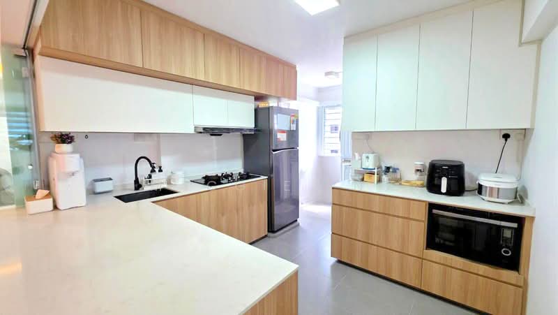 894 Tampines Street 81, 894 Tampines Street 81, 4 Bedrooms, 1,603 sqft, HDB Flat For Sale, by Maggie Png, 500187824 - Kitchen - PropertyGuru.com.sg