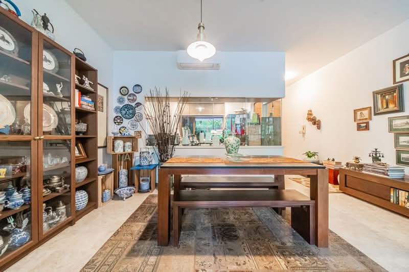 Park Natura, 35 Bukit Batok East Avenue 6, 4 Bedrooms, 2,034 sqft, Condominium For Sale, by Angie See, 500187830 - Dining Room - PropertyGuru.com.sg