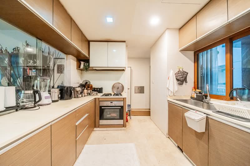 Park Natura, 35 Bukit Batok East Avenue 6, 4 Bedrooms, 2,034 sqft, Condominium For Sale, by Angie See, 500187830 - Kitchen - PropertyGuru.com.sg