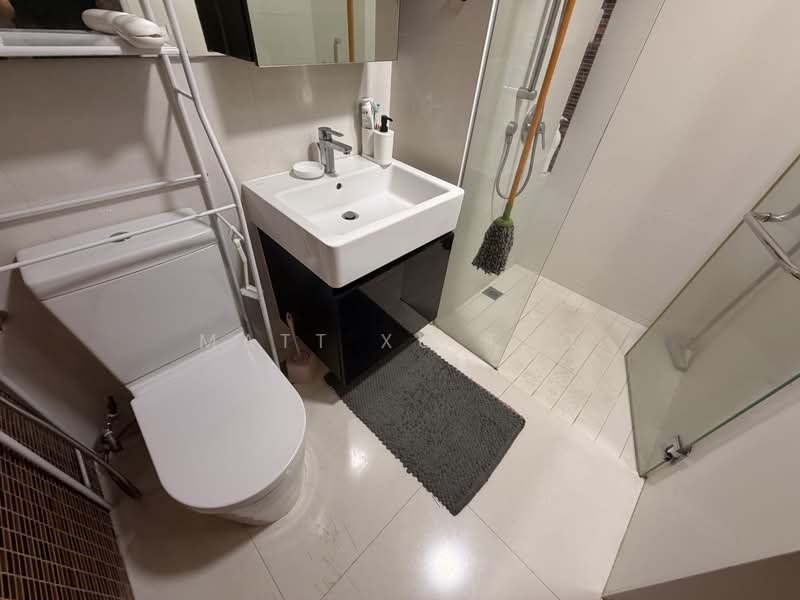 Vivace, 19 Tong Watt Road, 1 Bedroom, 398 sqft, Apartment For Rent, by Matt Xu Tao, 500187833 - Bathroom - PropertyGuru.com.sg