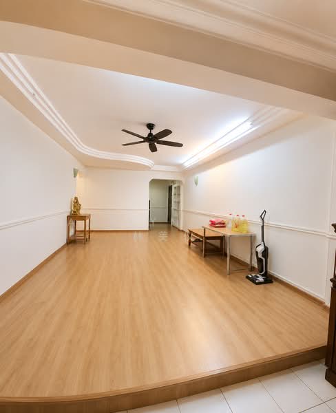 51 Teban Gardens Road, 51 Teban Gardens Road, 3 Bedrooms, 1,528 sqft, HDB Flat For Sale, by Adelyn Lam 林美仪, 500187837 - Living Room - PropertyGuru.com.sg