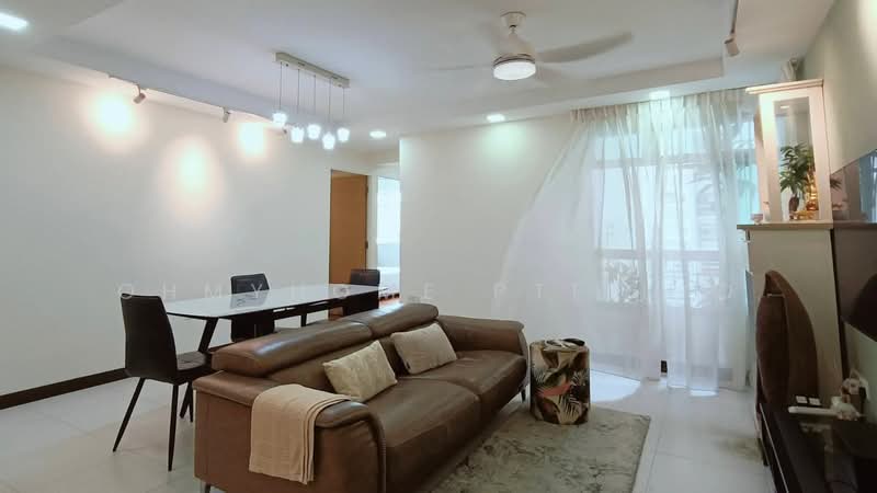 411B Fernvale Road, 411B Fernvale Road, 3 Bedrooms, 1,023 sqft, HDB Flat For Sale, by Jayden Saravannan, 500187838 - Living Room - PropertyGuru.com.sg