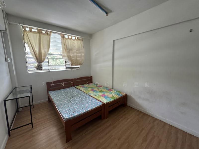684 Hougang Avenue 8, 684 Hougang Avenue 8, Hougang / Punggol / Sengkang, 2 Bedrooms, 689 sqft, HDB Flat For Rent, by Zane Soo 苏昱能, 500187852 - Bedroom - PropertyGuru.com.sg
