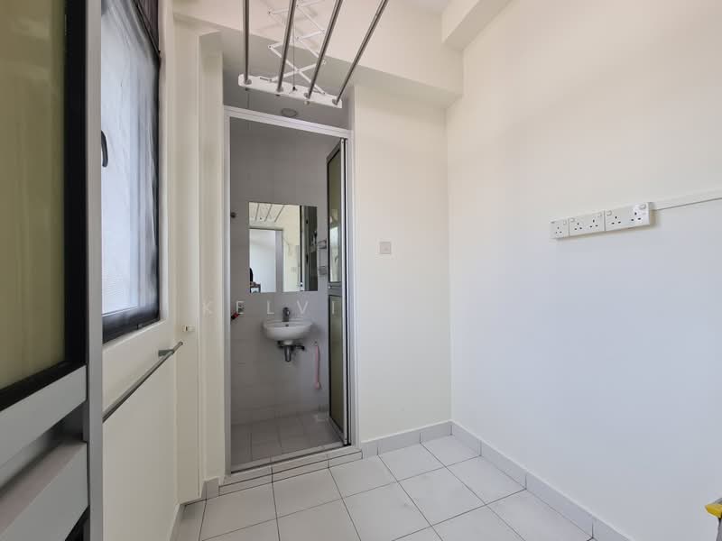 East Palm, 1 Palm Road, 2 Bedrooms, 1,001 sqft, Condominium For Rent, by Kelvin Tan, 500187868 - Bathroom - PropertyGuru.com.sg