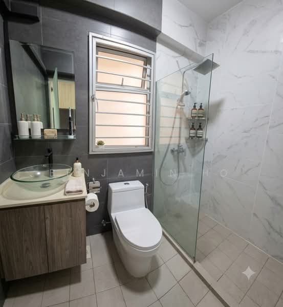 801B Keat Hong Close, 801B Keat Hong Close, 3 Bedrooms, 990 sqft, HDB Flat For Sale, by Benjamin Ho, 500187869 - Bathroom - PropertyGuru.com.sg
