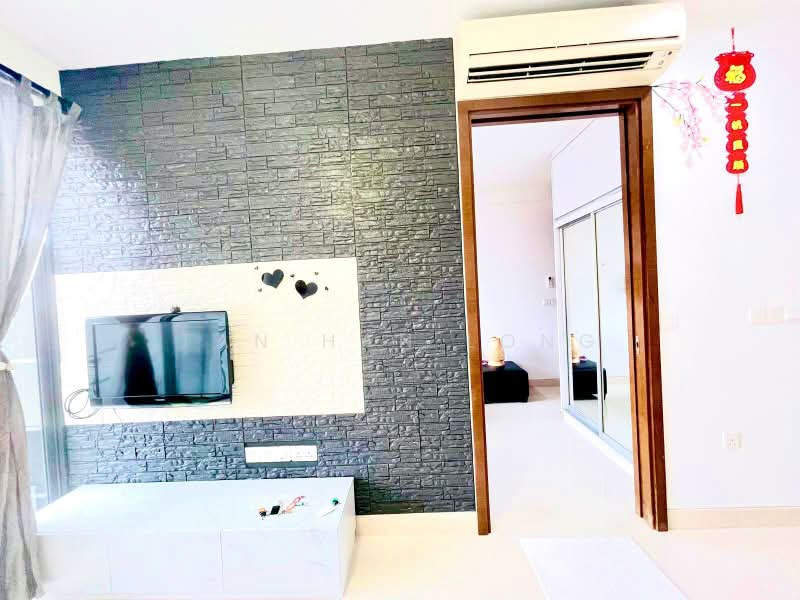 Centra Suites, 38 Geylang Lorong 25A, 1 Bedroom, 420 sqft, Apartment For Rent, by Tan Han Long, 500187891 - Living Room - PropertyGuru.com.sg