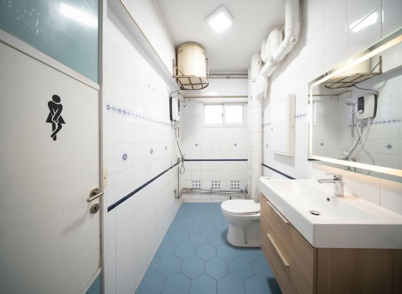 468B Admiralty Drive, 468B Admiralty Drive, 3 Bedrooms, 1,474 sqft, HDB Flat For Sale, by Jay Ng, 500187905 - Bathroom - PropertyGuru.com.sg