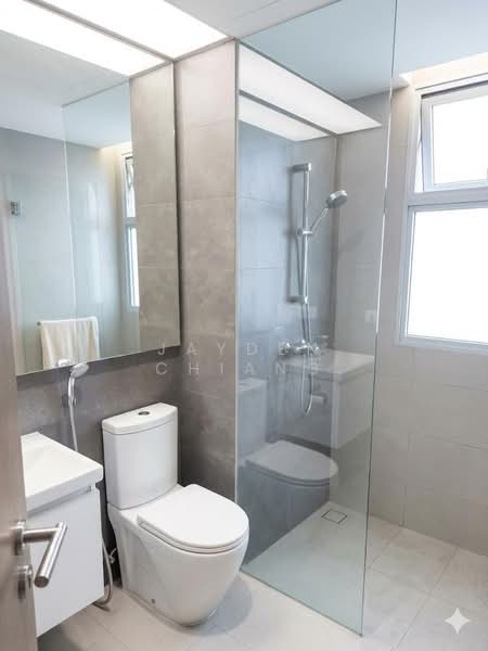 Ecopolitan, 134 Punggol Walk, 4 Bedrooms, 1,141 sqft, Executive Condominium For Sale, by Jayden Chiang, 500187928 - Bathroom - PropertyGuru.com.sg
