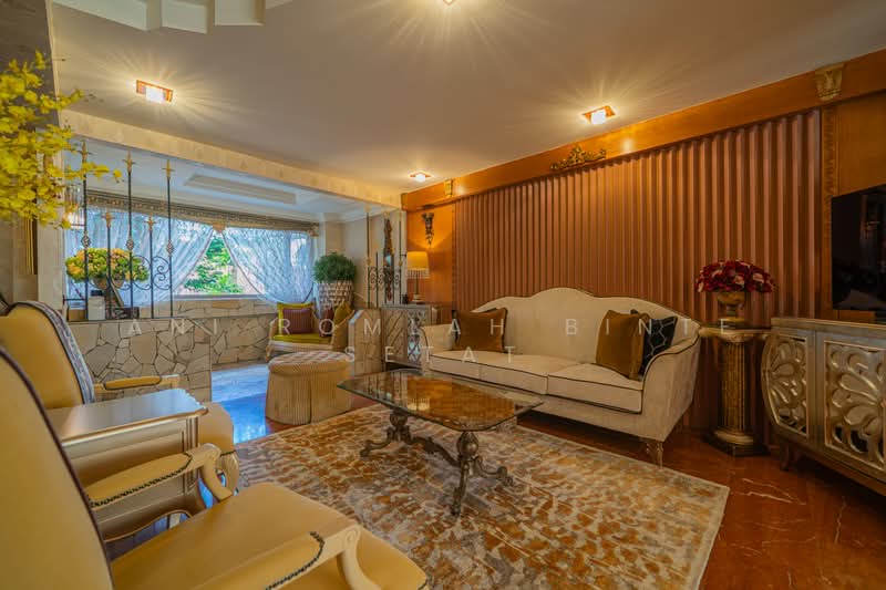 299 Bukit Batok Street 22, 299 Bukit Batok Street 22, 4 Bedrooms, 1,529 sqft, HDB Flat For Sale, by ani Romlah Binte Setat, 500187929 - Living Room - PropertyGuru.com.sg