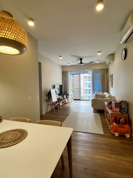 Q Bay Residences, 17 Tampines Street 86, 3 Bedrooms, 1,163 sqft, Condominium For Sale, by Dennis Lim, 500187930 - Living Room - PropertyGuru.com.sg