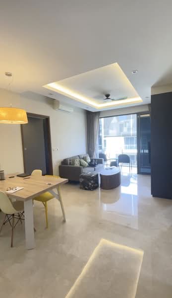 Palm Isles, 34 Flora Drive, 2 Bedrooms, 786 sqft, Condominium For Rent, by Bryan Cheng, 500187934 - Living Room - PropertyGuru.com.sg