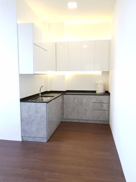 Woodlands 11, 11 Woodlands Close, 1,830 sqft, Light Industrial (B1) For Sale, by LISA, 500187945 - Kitchen - CommercialGuru.com.sg