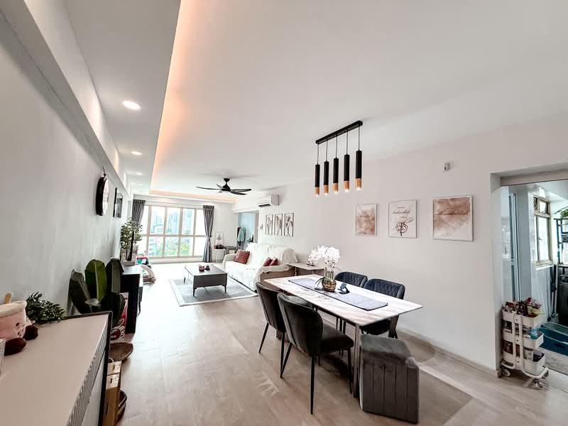 132 Edgedale Plains, 132 Edgedale Plains, 3 Bedrooms, 1,194 sqft, HDB Flat For Sale, by Erra Samat, 500187946 - Living Room - PropertyGuru.com.sg